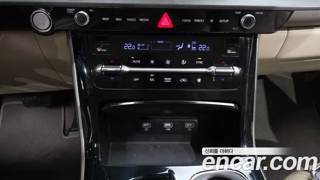 Kia Carnival 4th Gen — Фото автомобиля 23