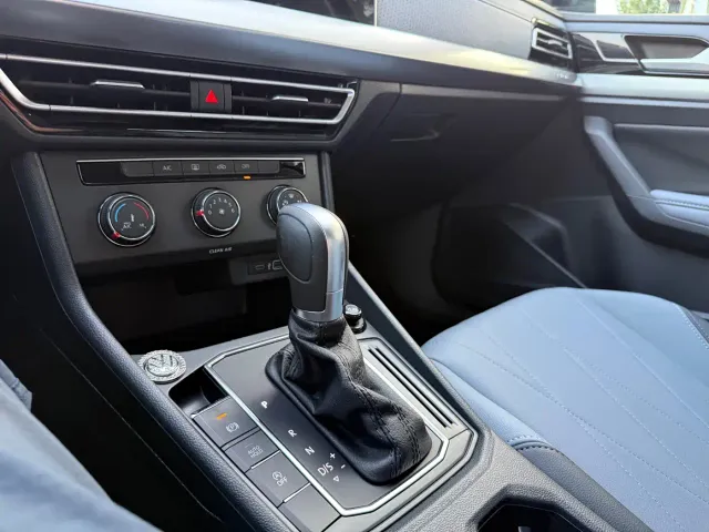 Volkswagen Lavida — Фото автомобиля 17