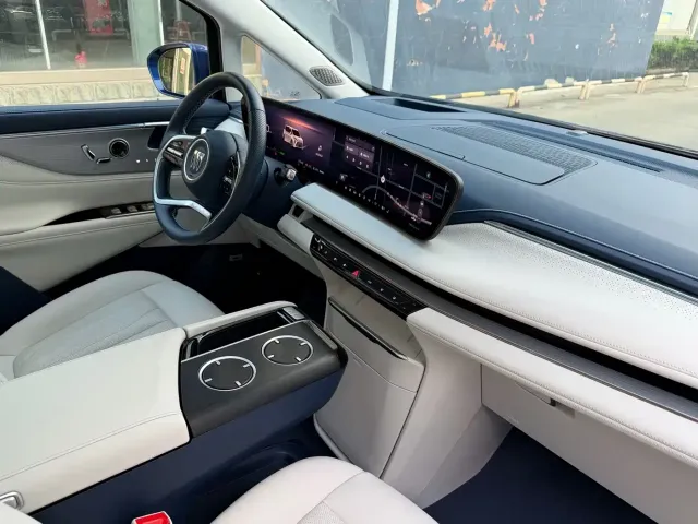 Buick Buick GL8 New Energy 2024 Land Honor Luxury Edition 6-Seater — Фото автомобиля 13
