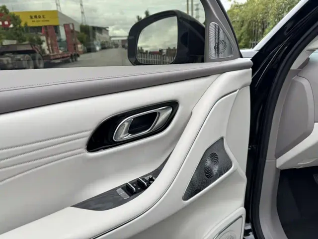 Geely Galaxy M9 — Фото автомобиля 18