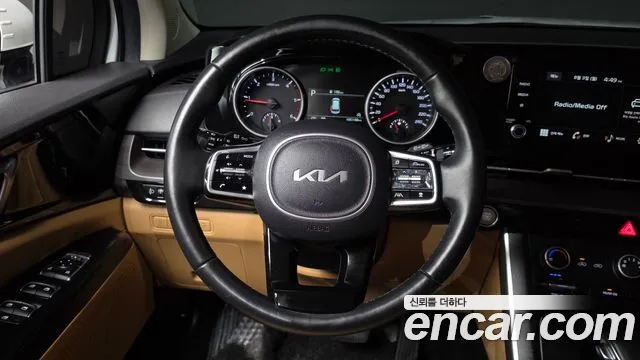Kia Canival Carnival 4 поколение Дизель 9 мест Prestige — Фото автомобиля 13