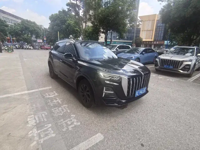 Hongqi HS5 — Фото автомобиля 3