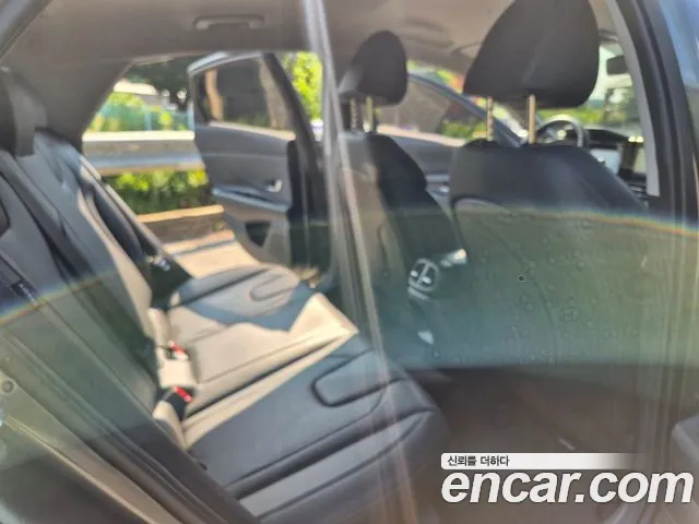 Hyundai AVANTE Новый Avante (CN7) — Фото автомобиля 13