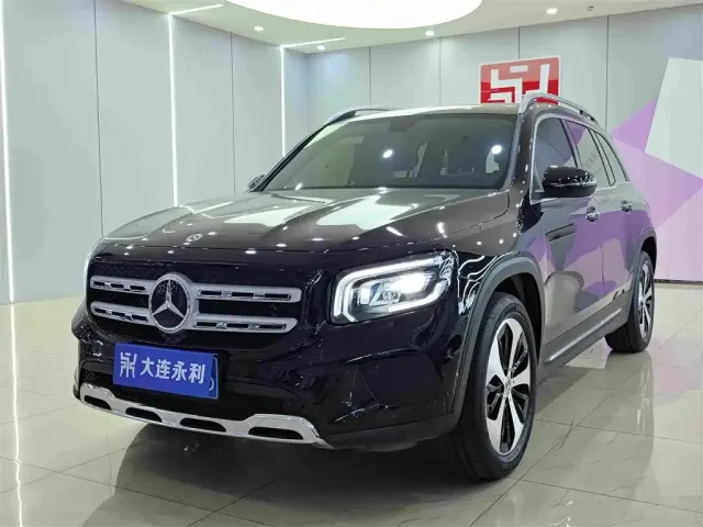 Фотография автомобиля — Mercedes-Benz GLB-Class