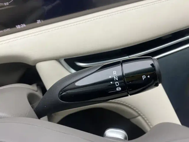 IM Motors LS7 — Фото автомобиля 20