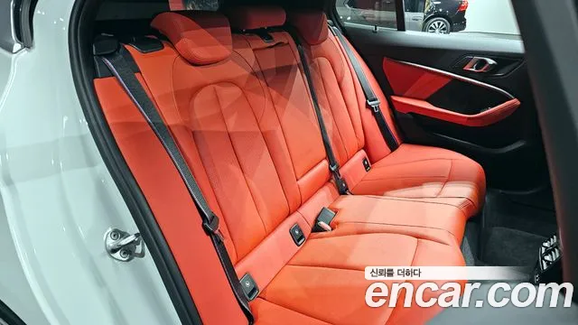 BMW 1-Series 1 серия (F40) — Фото автомобиля 12