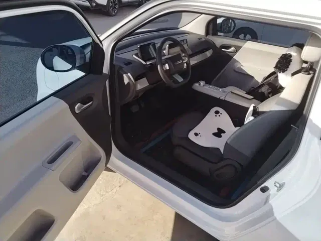 Changan Lumin — Фото автомобиля 15