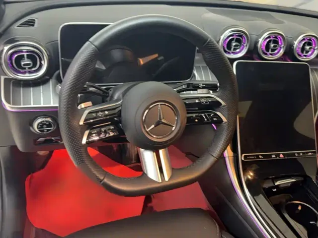 Mercedes-Benz C-Class — Фото автомобиля 2
