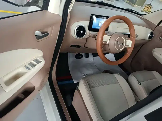 Wuling Hongguang Mini EV — Фото автомобиля 15