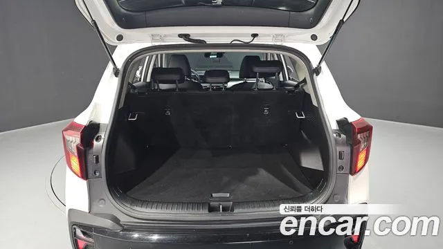 Kia Seltos Бензин 1.6 турбо 2WD — Фото автомобиля 20