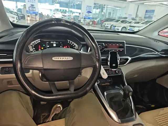 Maxus G50 — Фото автомобиля 9