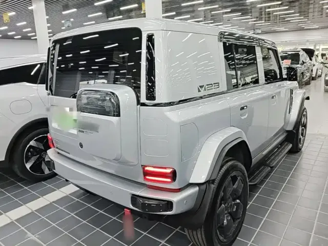 iCAR V23 — Фото автомобиля 6