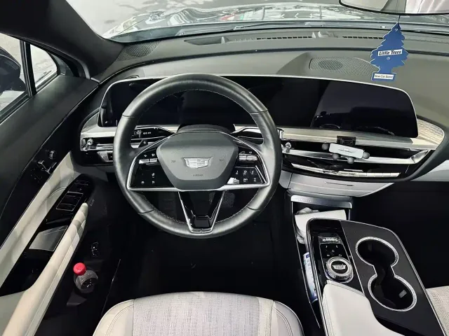 Cadillac Lyriq — Фото автомобиля 6