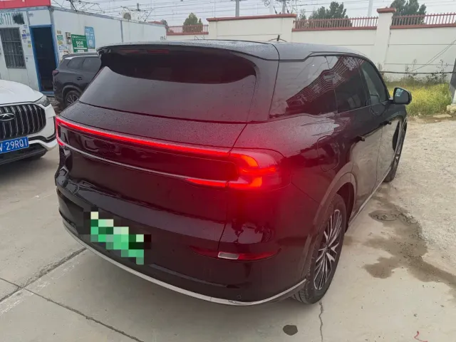 Changan Qiyuan Q07 — Фото автомобиля 12