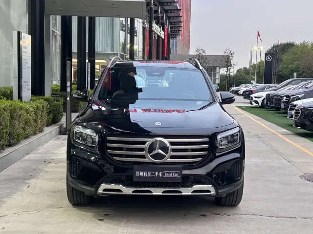 Mercedes-Benz GLB-Class — Фото автомобиля 2