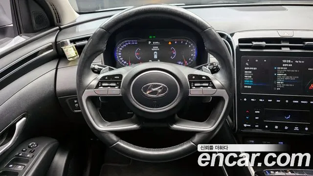 Hyundai Tucson Tucson (NX4) Бензин 1.6 турбо 2WD — Фото автомобиля 13
