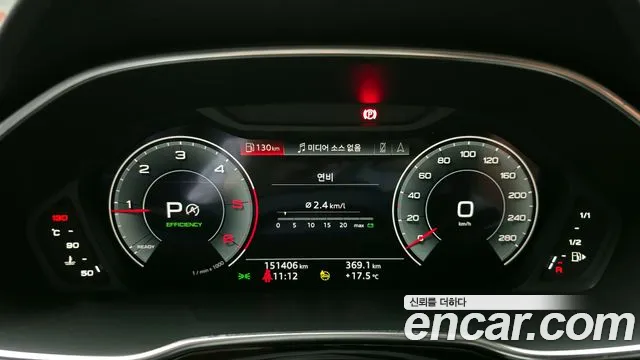 Audi Q3 35 TDI quattro Premium — Фото автомобиля 8