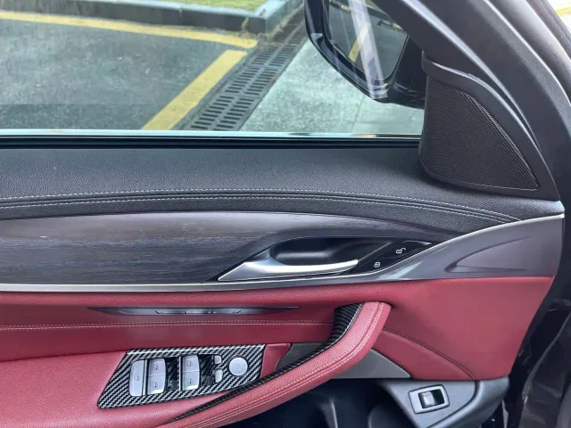 BMW 5 Series — Фото автомобиля 17