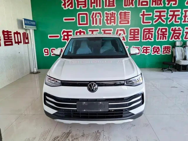 Volkswagen Tharu — Фото автомобиля 3