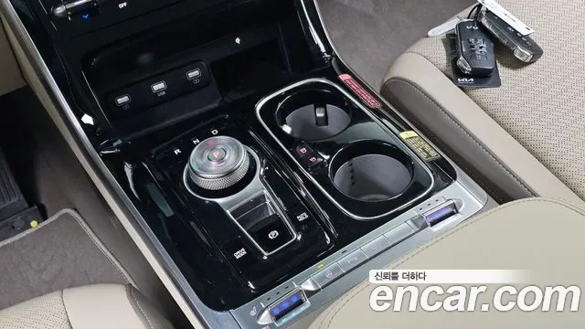 Kia Carnival 4th Gen — Фото автомобиля 9