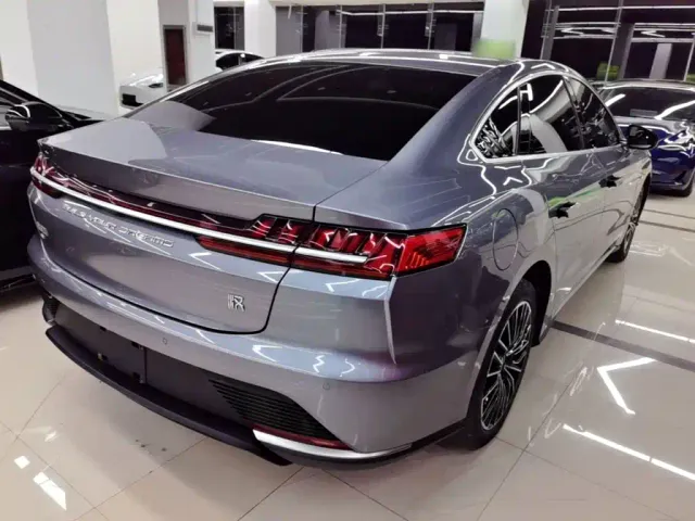 BYD Han — Фото автомобиля 6