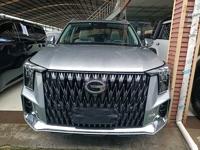 GAC Trumpchi GS8 — Фото автомобиля 2