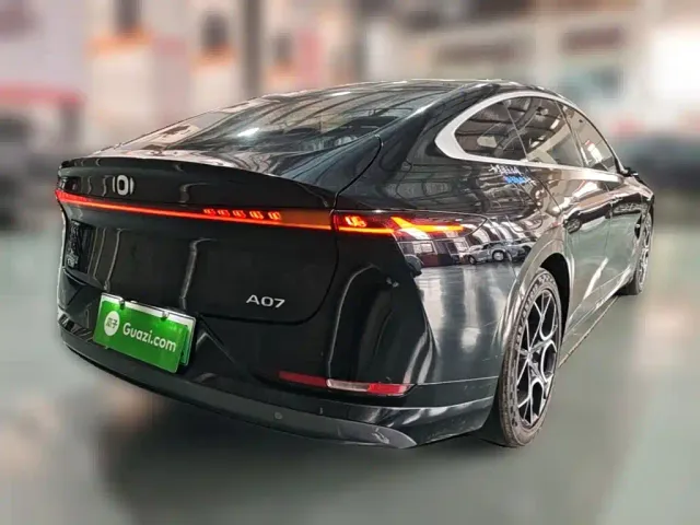 Changan Qiyuan A07 — Фото автомобиля 9