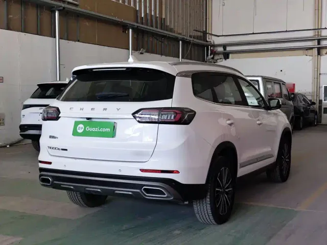 Chery Tiggo 8 PLUS Kunpeng e+ — Фото автомобиля 6