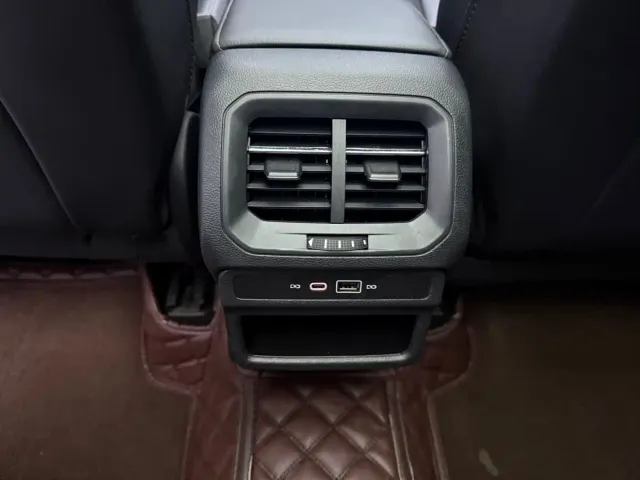 Volkswagen Tharu — Фото автомобиля 20