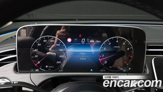 Mercedes-Benz E-Class — Фото автомобиля 8