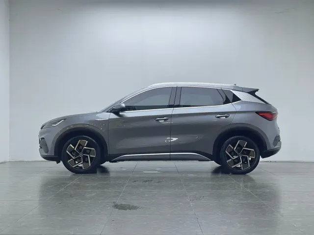 BYD Yuan PLUS — Фото автомобиля 6
