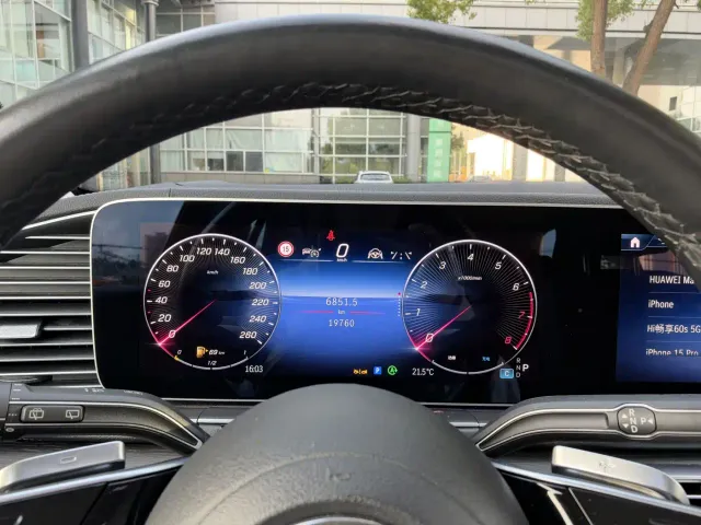 Mercedes-Benz GLE-Class — Фото автомобиля 15