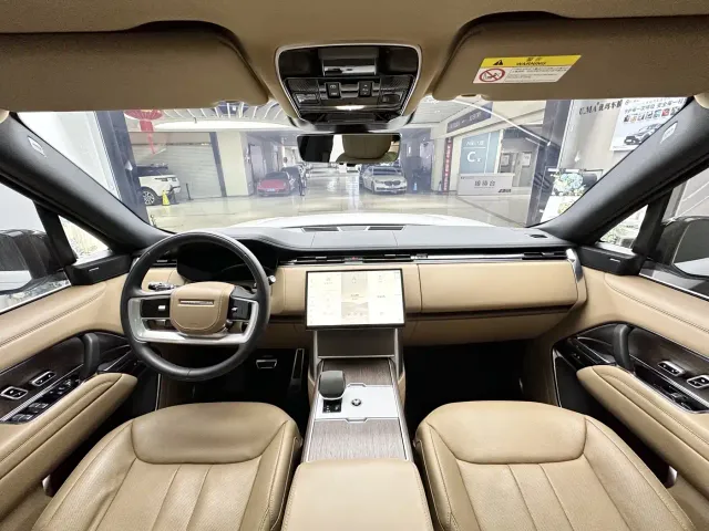 Land Rover Range Rover — Фото автомобиля 9