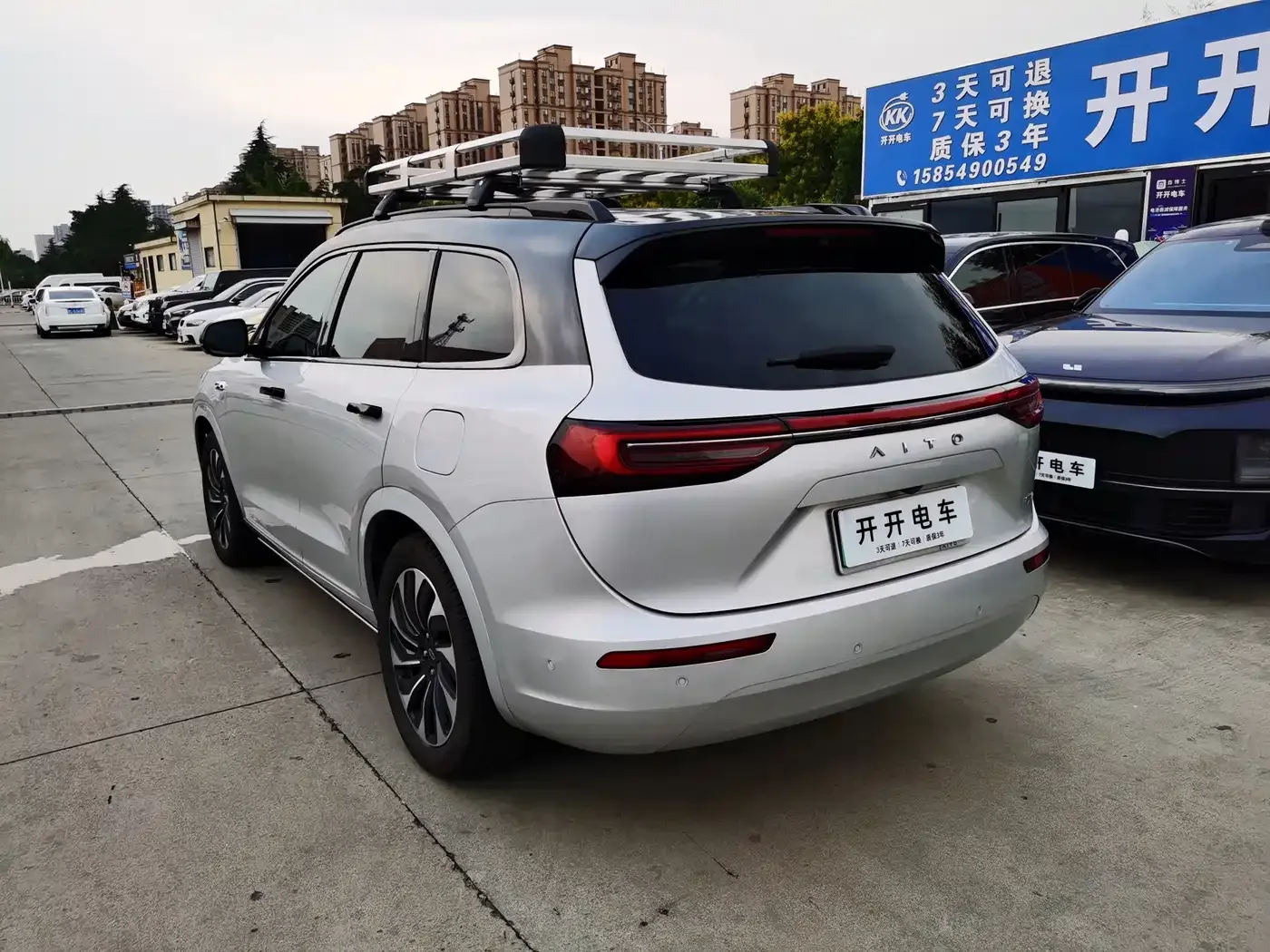 AITO Wenjie AITO M7 2024 1.5T Smart AWD Max Edition 5-Seater — Фото автомобиля 6