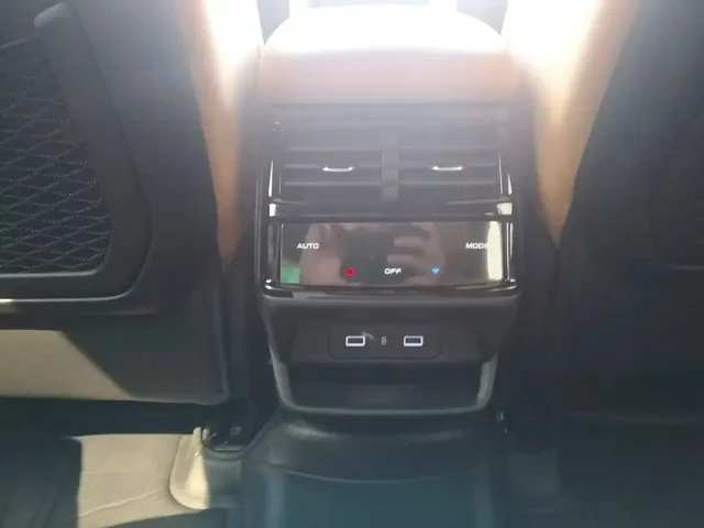 Geely Xingyue L — Фото автомобиля 8