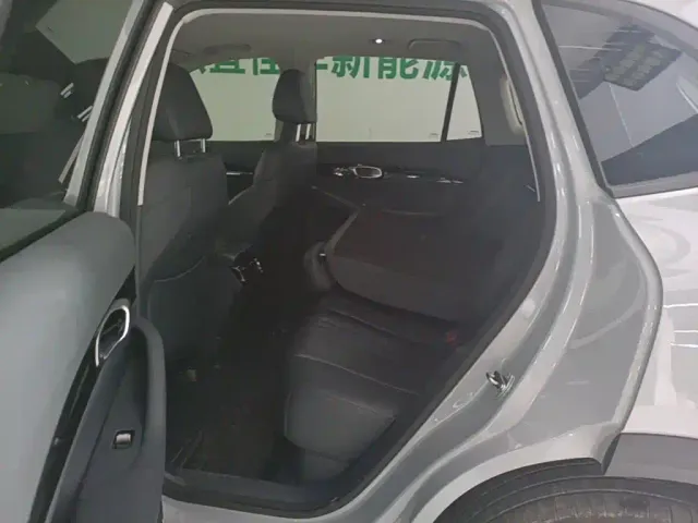 Geely Galaxy E5 — Фото автомобиля 16