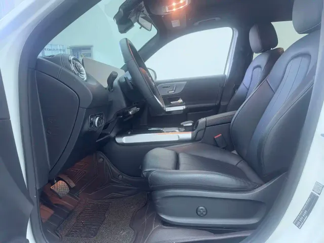 Mercedes-Benz EQB — Фото автомобиля 8