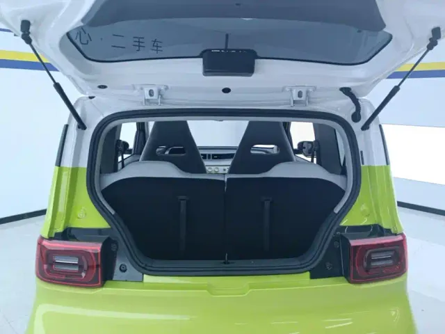 Wuling Hongguang Mini EV — Фото автомобиля 4
