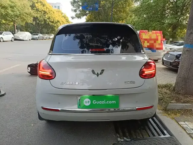 Wuling Bingo — Фото автомобиля 5