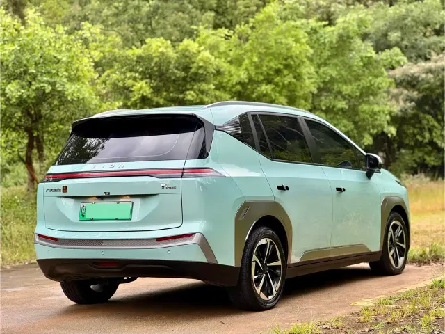 GAC Aion Y — Фото автомобиля 6