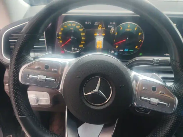 Mercedes-Benz GLS-Class — Фото автомобиля 15