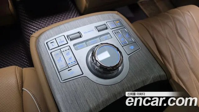 Genesis G80 Бензин 3.5 турбо AWD — Фото автомобиля 27