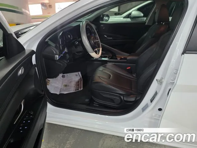 Hyundai Avante — Фото автомобиля 5