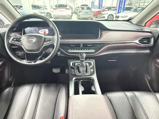 GAC Trumpchi M6 — Фото автомобиля 19