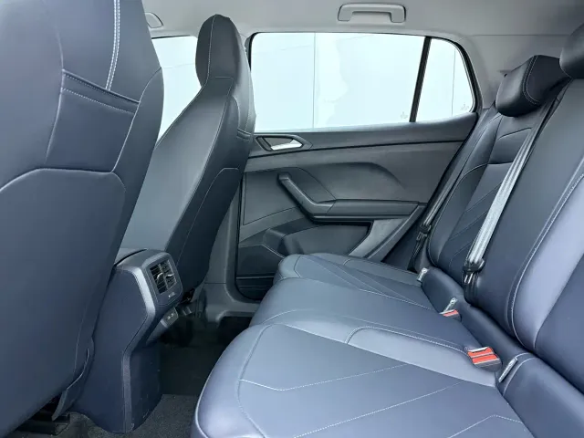 Volkswagen Tharu — Фото автомобиля 10