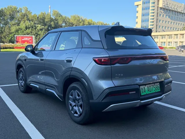 BYD Yuan UP — Фото автомобиля 7