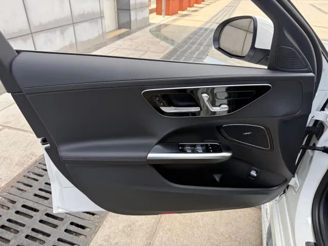 Mercedes-Benz C-Class — Фото автомобиля 17
