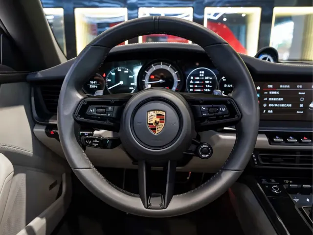 Porsche 911 — Фото автомобиля 23