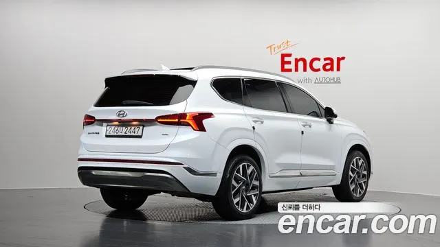 Фотография автомобиля — Hyundai Santafe