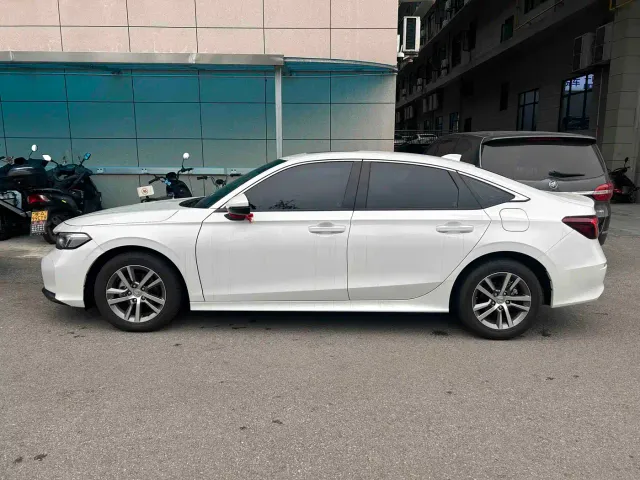 Honda Civic — Фото автомобиля 7